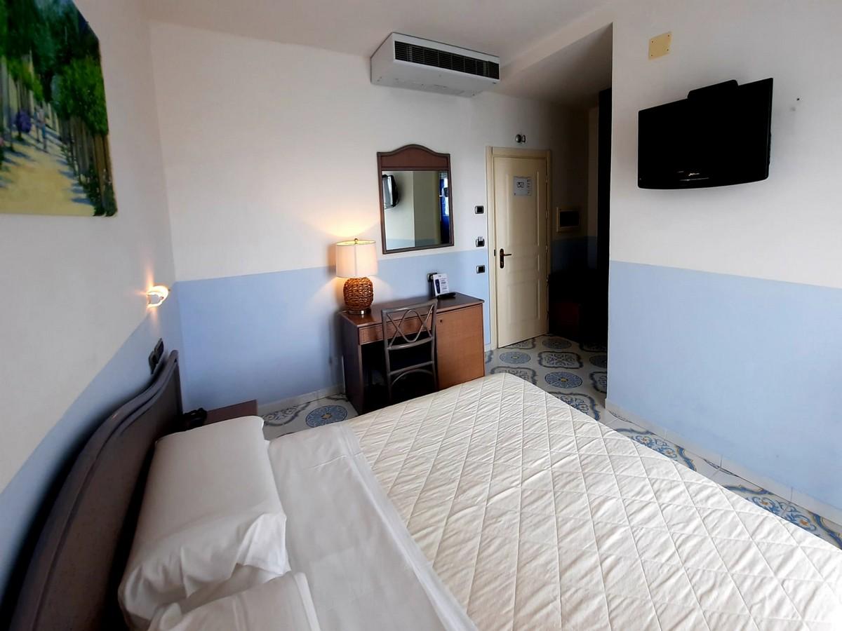 Hotel Stella Maris Casal Velino Ngoại thất bức ảnh