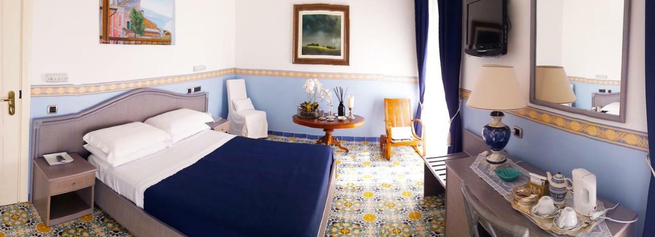 Hotel Stella Maris Casal Velino Ngoại thất bức ảnh