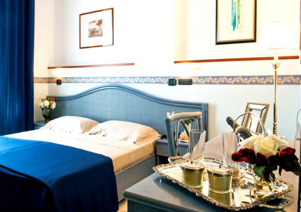 Hotel Stella Maris Casal Velino Ngoại thất bức ảnh